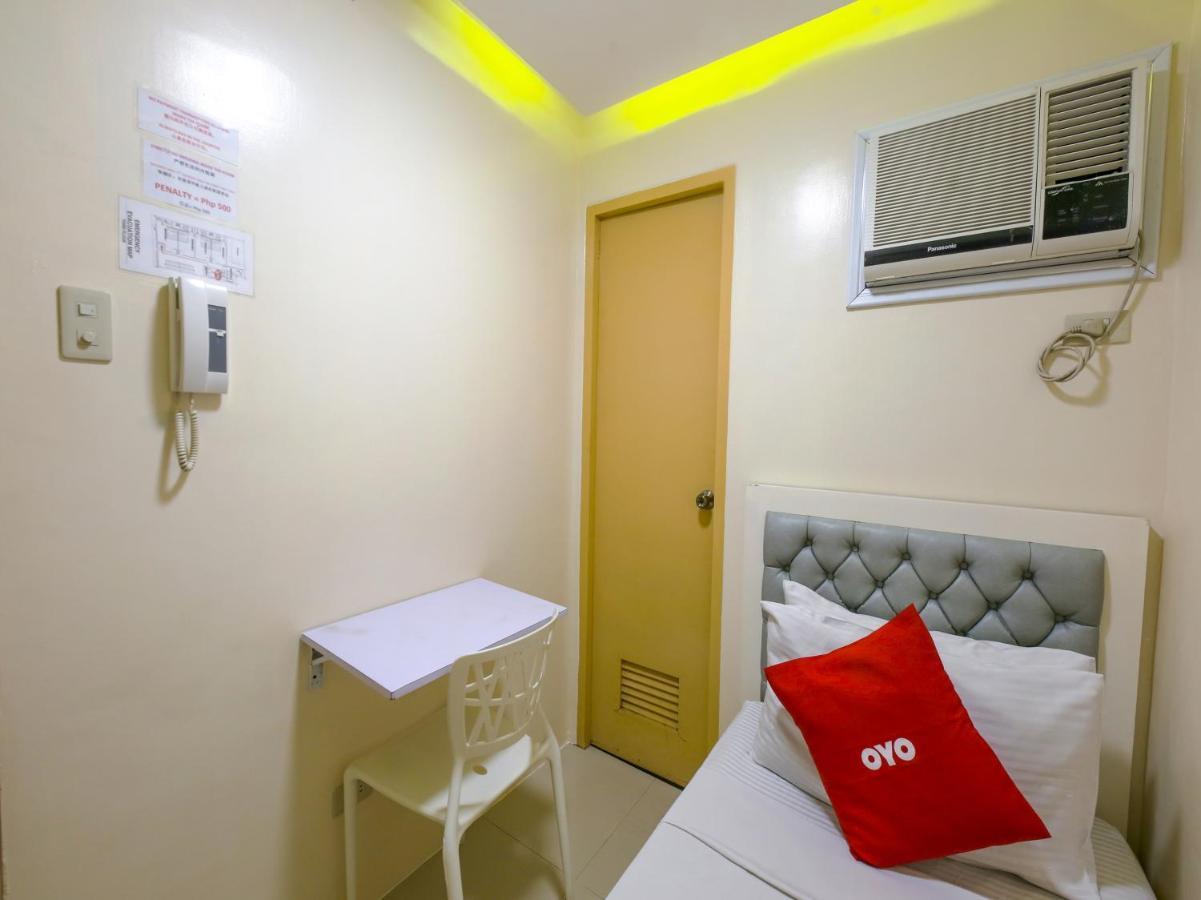 Oyo 783 Freemont Place Paranaque City Bagian luar foto